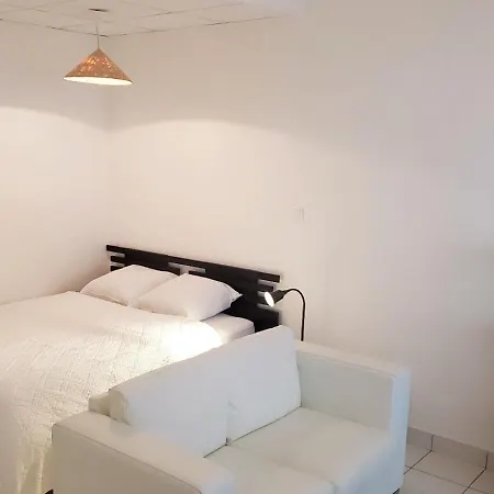 Apartment Avec Parking Et Acces Piscine La Rochelle (Charente-Maritime)